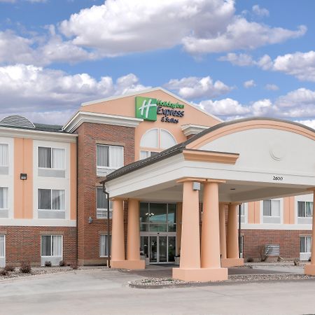 Holiday Inn Express Hotel & Suites Ames By Ihg Esterno foto