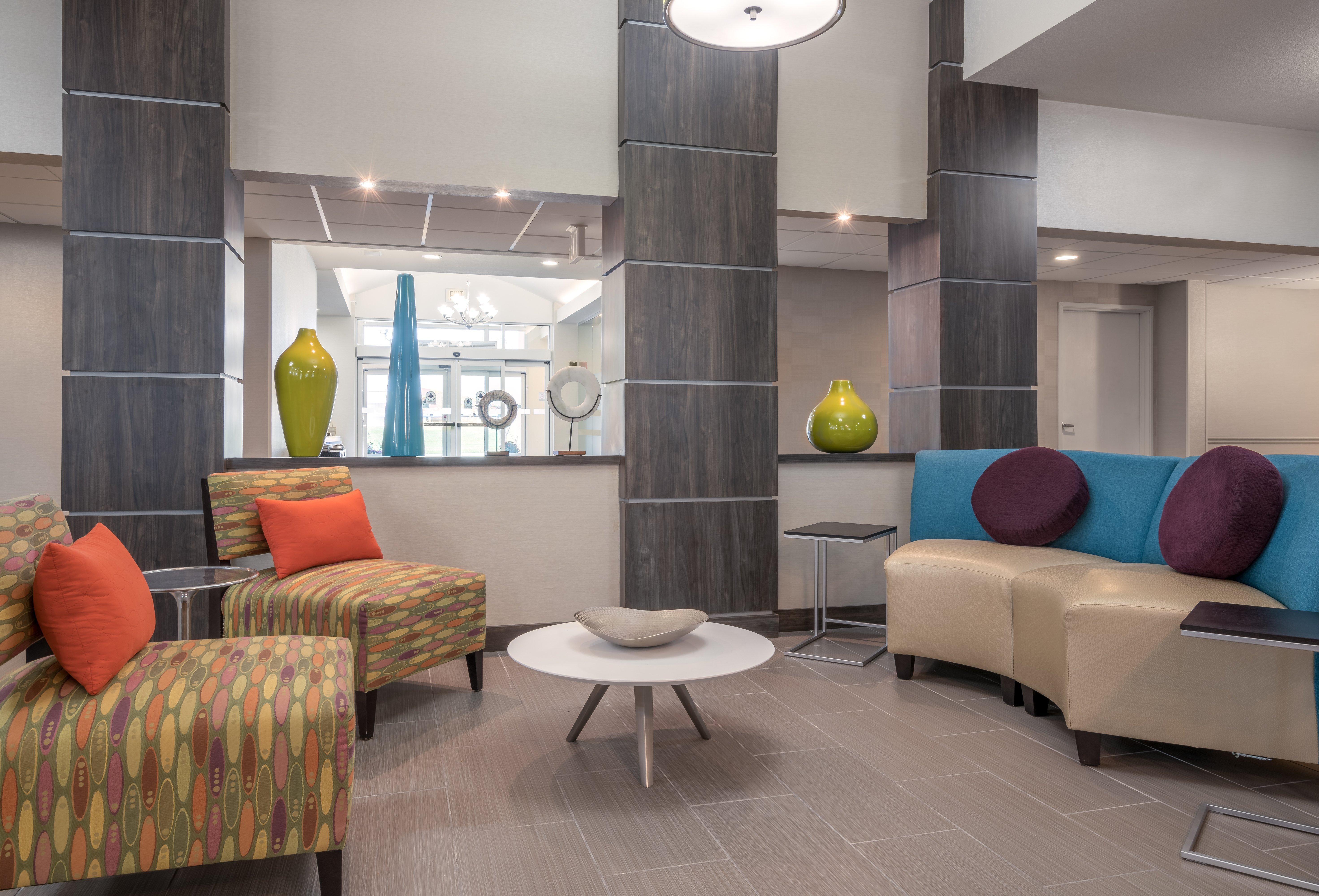 Holiday Inn Express Hotel & Suites Ames By Ihg Esterno foto