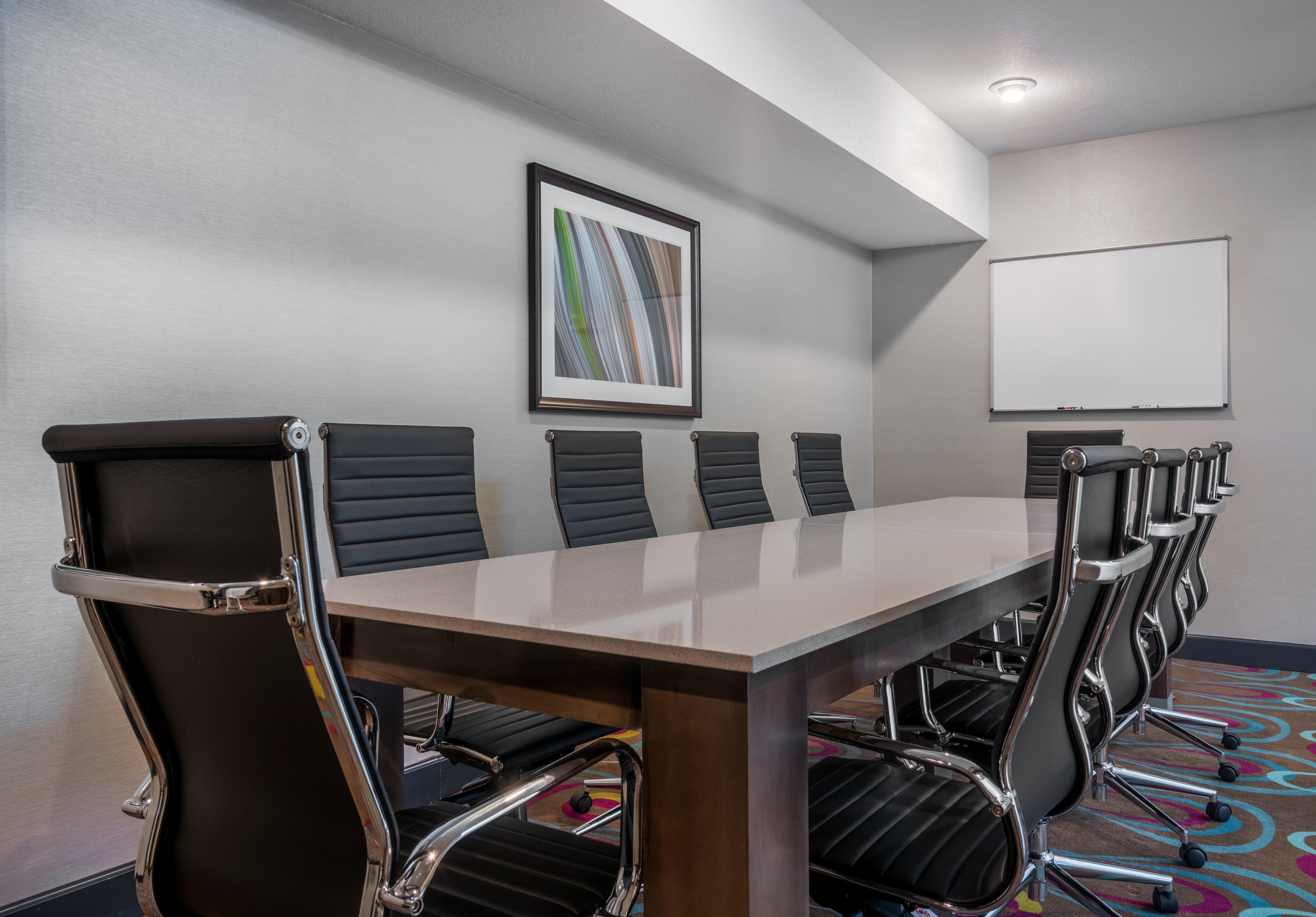 Holiday Inn Express Hotel & Suites Ames By Ihg Esterno foto
